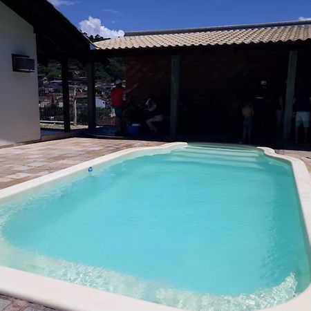 Le Loup Residencia Para Hospedagem Suites 2 Blumenau Zewnętrze zdjęcie